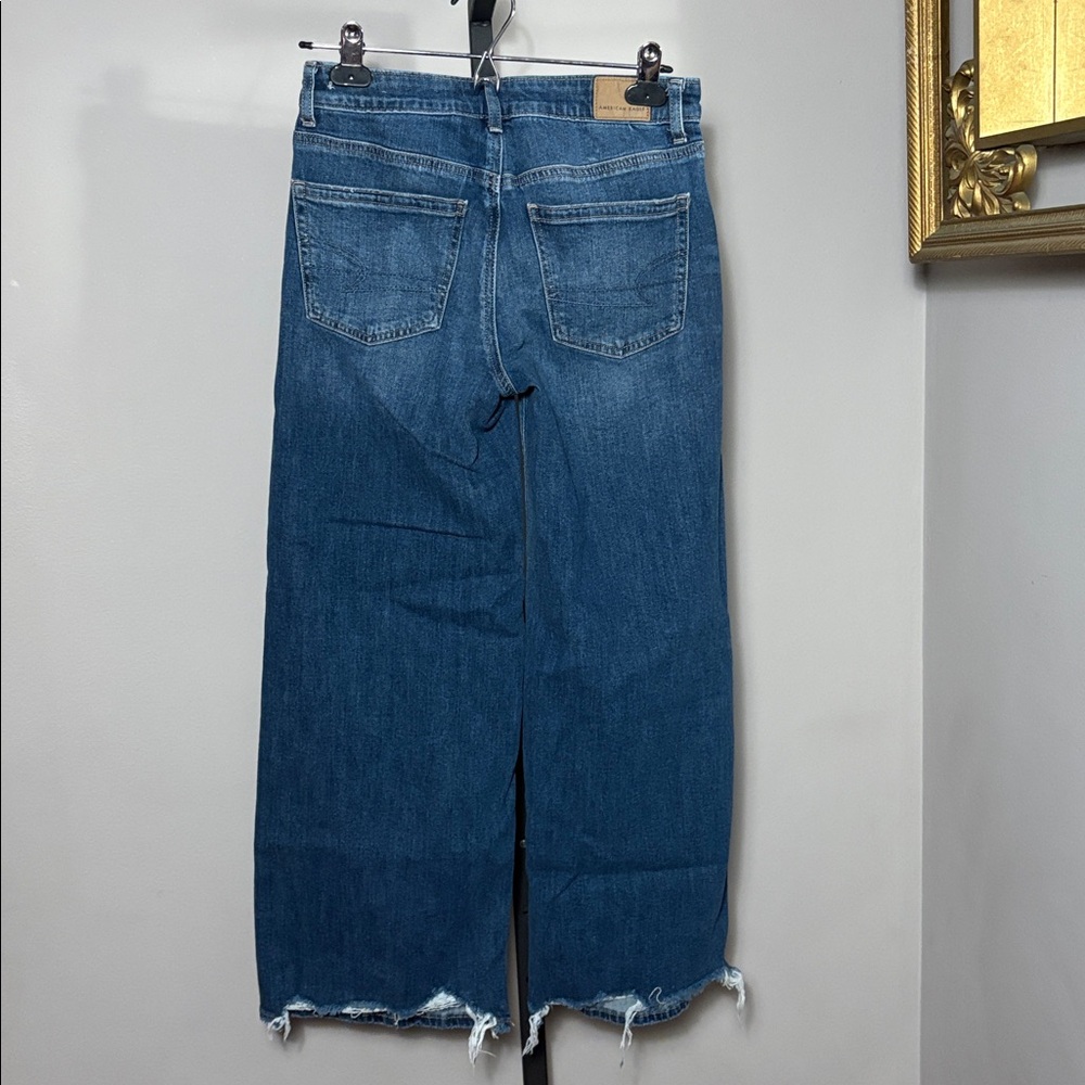 American Eagle AEO Size 00 Short Low Rise Baggy Wide Leg Denim Jeans - Picture 2 of 4